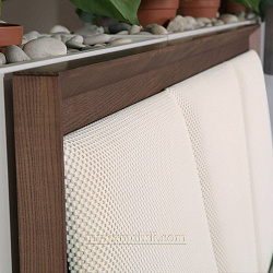 Кровать двойная с мягким элементом без ножной спинки